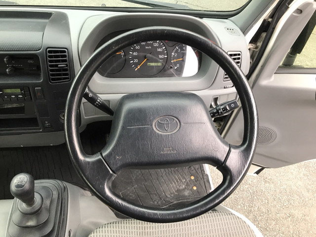 トヨタダイナ平ボディ小型（2t・3t）[写真15]