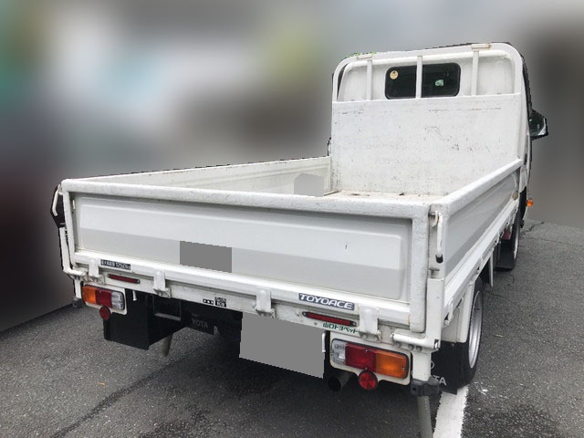 トヨタダイナ平ボディ小型（2t・3t）[写真02]