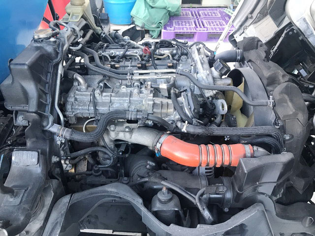 三菱ふそうキャンターバキュームカー小型（2t・3t）[写真24]