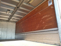 三菱ふそうファイターアルミウイング中型（4t）[写真16]