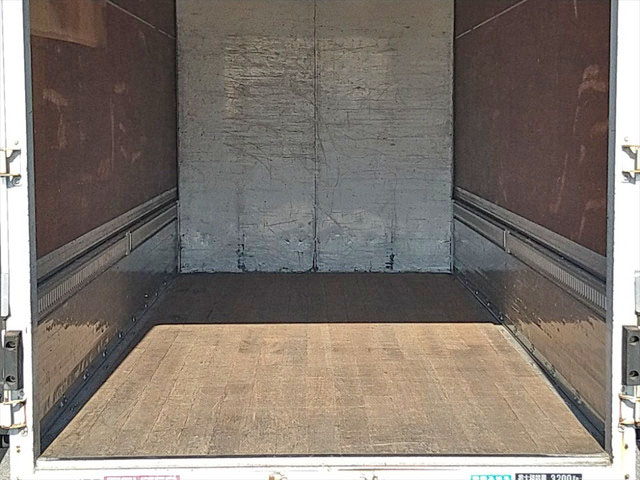 三菱ふそうファイターアルミウイング中型（4t）[写真18]