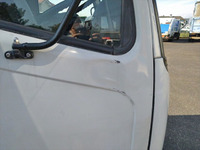 三菱ふそうファイターアルミウイング中型（4t）[写真32]