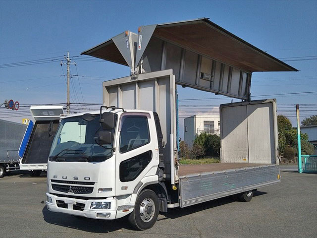 三菱ふそうファイターアルミウイング中型（4t）[写真05]