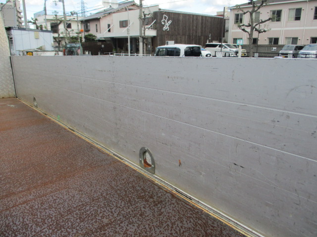 三菱ふそうキャンターアルミブロック小型（2t・3t）[写真17]