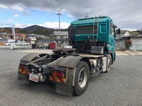 UDトラックスクオントレーラーヘッド（トラクターヘッド）大型（10t）[写真02]