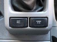 UDトラックスクオントレーラーヘッド（トラクターヘッド）大型（10t）[写真33]