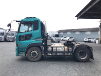 UDトラックスクオントレーラーヘッド（トラクターヘッド）大型（10t）[写真05]