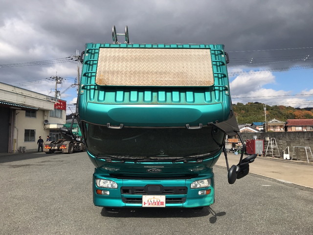 UDトラックスクオントレーラーヘッド（トラクターヘッド）大型（10t）[写真08]