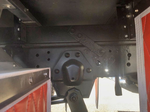 いすゞエルフ冷凍車（冷蔵車）小型（2t・3t）[写真18]