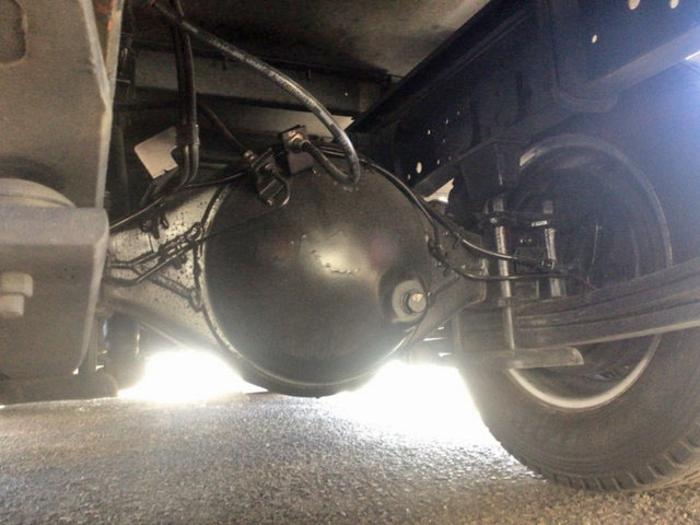 いすゞエルフ冷凍車（冷蔵車）小型（2t・3t）[写真21]