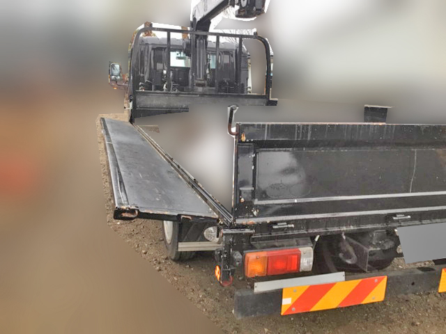 日野デュトロクレーン3段小型（2t・3t）[写真11]