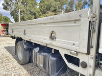 いすゞエルフ平ボディ小型（2t・3t）[写真12]