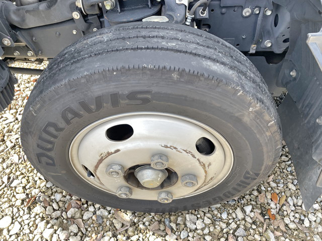 いすゞエルフ平ボディ小型（2t・3t）[写真13]