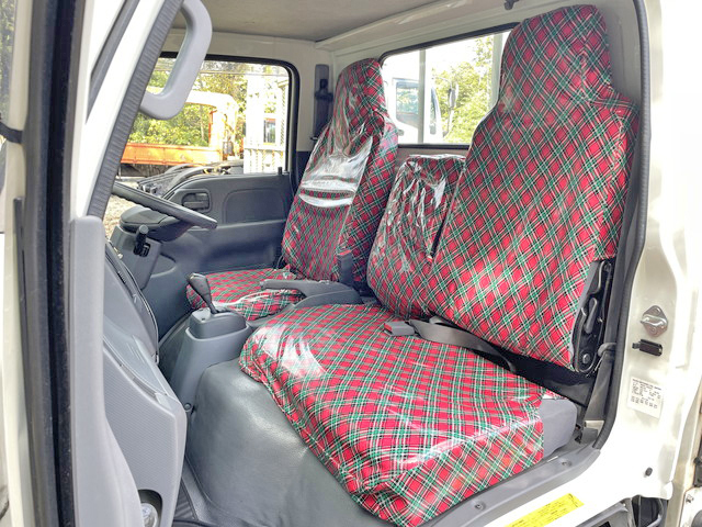 いすゞエルフ平ボディ小型（2t・3t）[写真25]