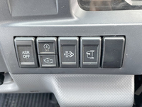 いすゞエルフ平ボディ小型（2t・3t）[写真32]