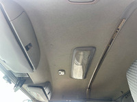 いすゞフォワードアルミウイング中型（4t）[写真33]