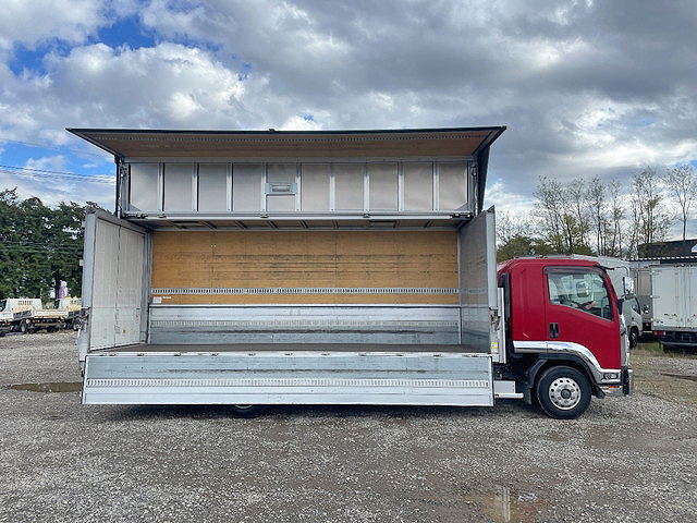 いすゞフォワードアルミウイング中型（4t）[写真07]