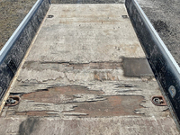 いすゞエルフ平ボディ小型（2t・3t）[写真12]