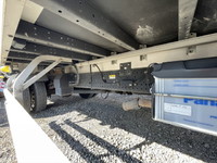 いすゞフォワードアルミウイング中型（4t）[写真23]