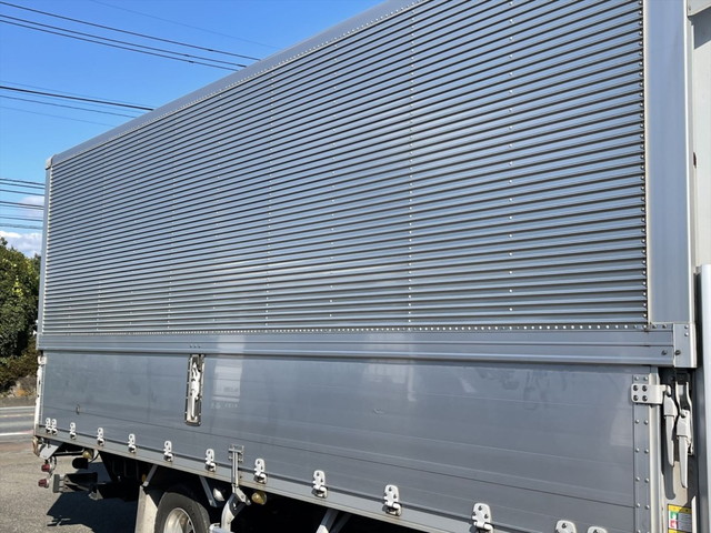 いすゞフォワードアルミウイング中型（4t）[写真07]