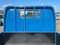 三菱ふそうキャンター平ボディ小型（2t・3t）[写真14]