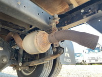 三菱ふそうキャンター平ボディ小型（2t・3t）[写真18]