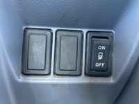 三菱ふそうキャンター平ボディ小型（2t・3t）[写真32]