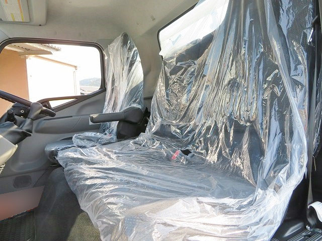 三菱ふそうキャンターセーフティローダー小型（2t・3t）[写真11]