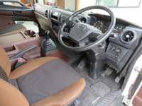 日野レンジャー冷凍車（冷蔵車）中型（4t）[写真10]