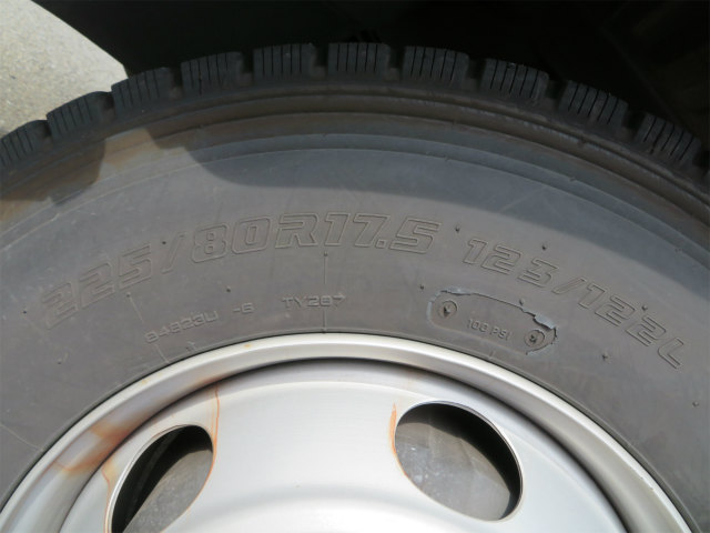 日野レンジャー冷凍車（冷蔵車）中型（4t）[写真31]