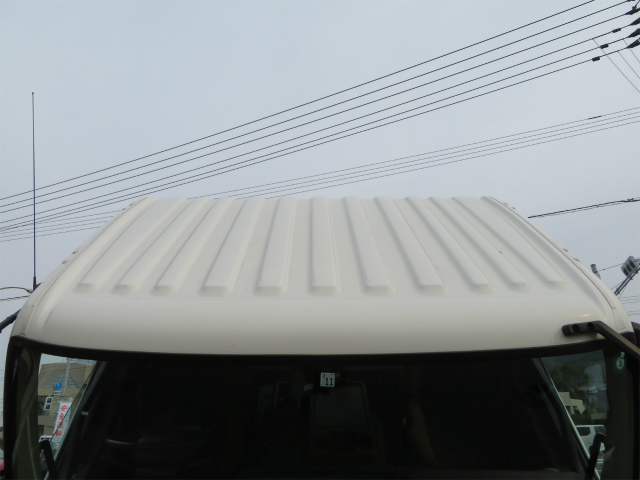 日野レンジャー冷凍車（冷蔵車）中型（4t）[写真05]