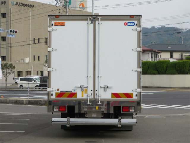 日野レンジャー冷凍車（冷蔵車）中型（4t）[写真06]