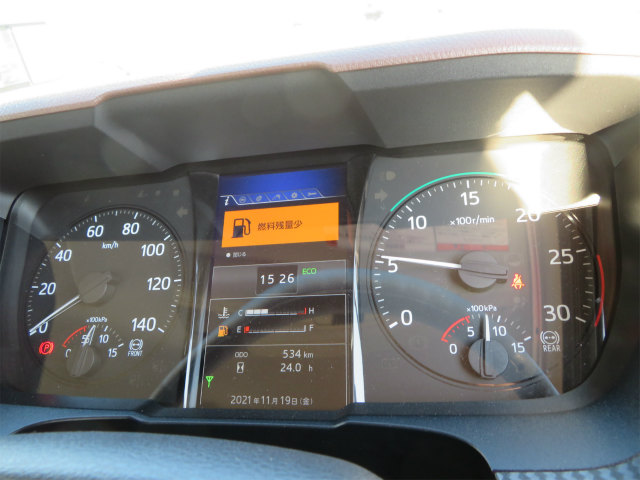 日野レンジャー散水車中型（4t）[写真17]