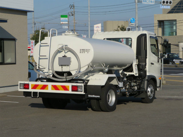 日野レンジャー散水車中型（4t）[写真02]