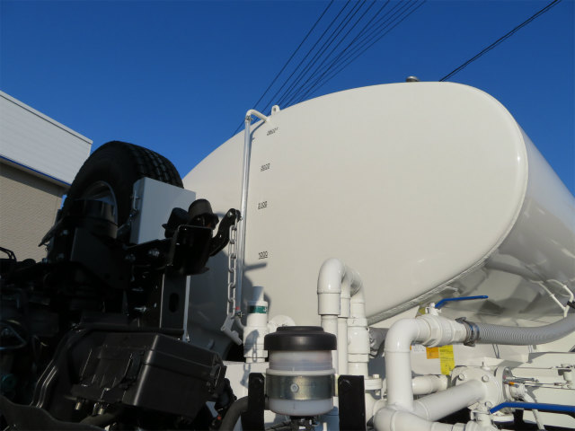 日野レンジャー散水車中型（4t）[写真31]