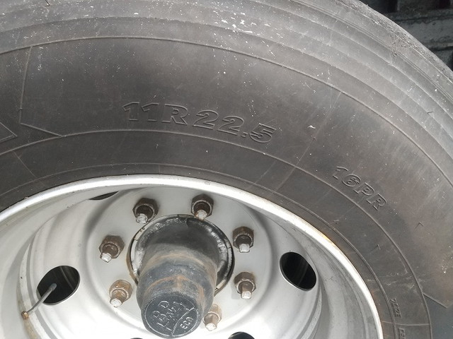 その他のメーカーその他の車種平床式トレーラー大型（10t）[写真17]