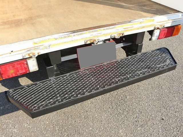 日産アトラスアルミバン小型（2t・3t）[写真18]