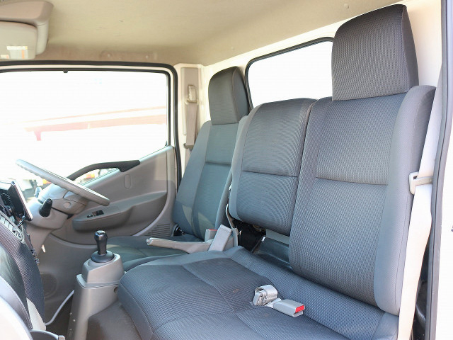 日産アトラスアルミバン小型（2t・3t）[写真34]