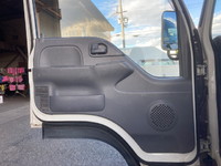 いすゞエルフ平ボディ小型（2t・3t）[写真22]