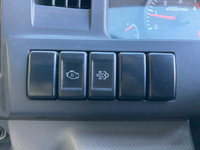 いすゞエルフ平ボディ小型（2t・3t）[写真32]