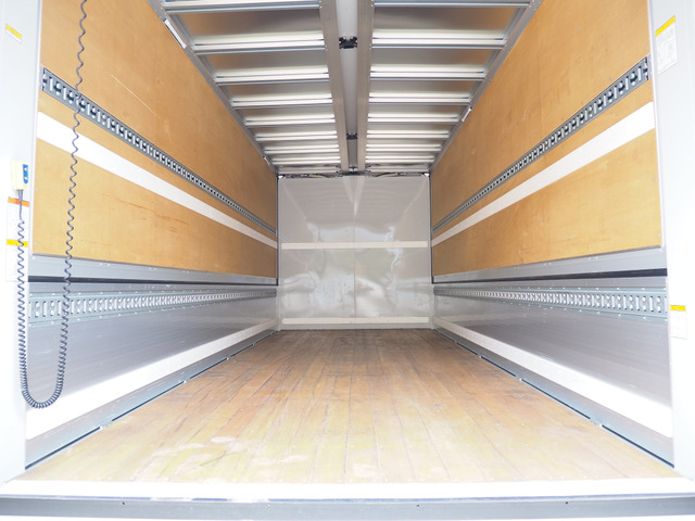 日野レンジャーアルミウイング中型（4t）[写真12]