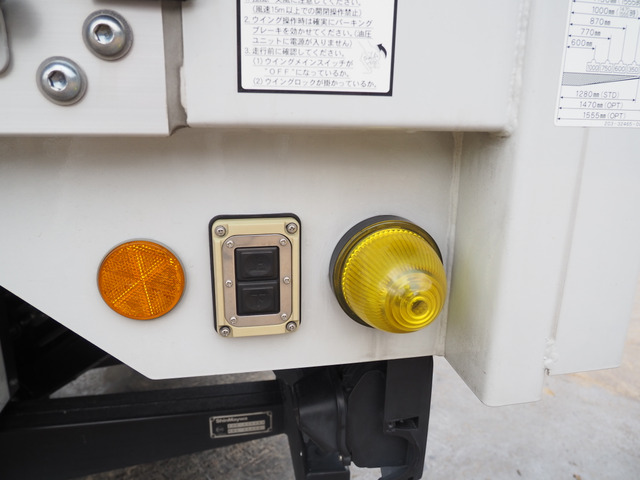 日野レンジャーアルミウイング中型（4t）[写真15]