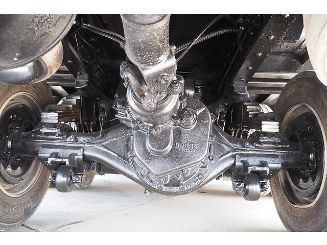 いすゞフォワードセルフローダー増トン（6t・8t）[写真10]