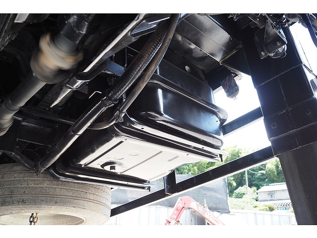 いすゞフォワードセルフローダー増トン（6t・8t）[写真12]