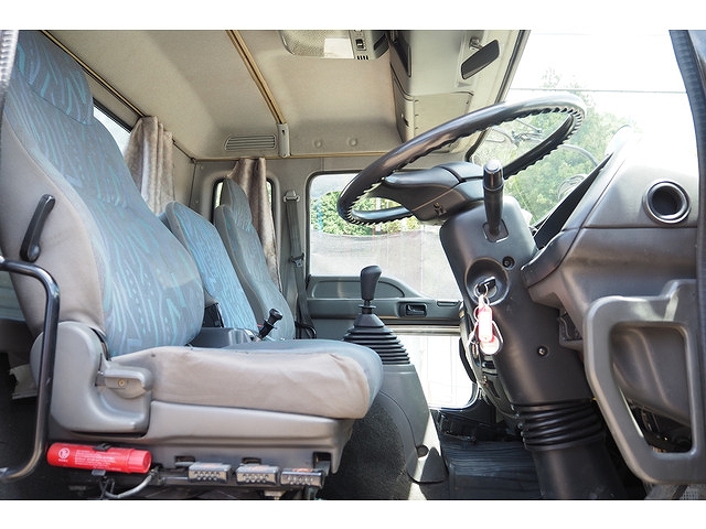 いすゞフォワードセルフローダー増トン（6t・8t）[写真36]