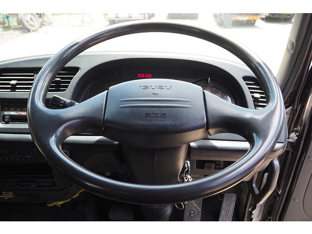 いすゞフォワードセルフローダー増トン（6t・8t）[写真38]