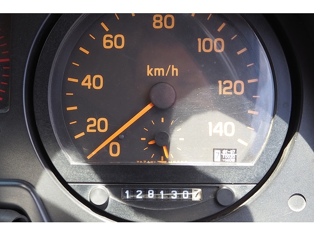 いすゞフォワードセルフローダー増トン（6t・8t）[写真40]