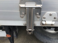 三菱ふそうキャンターアルミウイング小型（2t・3t）[写真14]