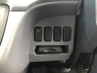 三菱ふそうキャンターアルミウイング小型（2t・3t）[写真36]