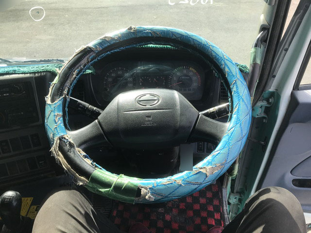 日野プロフィアダンプ大型（10t）[写真28]